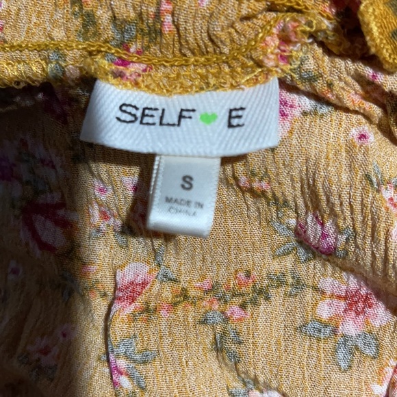 Floral Mustard Yellow Crop Top - Picture 2 of 3